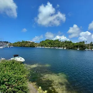Cosy Avec Jacuzzi à La Marina , Le Gosier (Grande-Terre) Guadeloupe